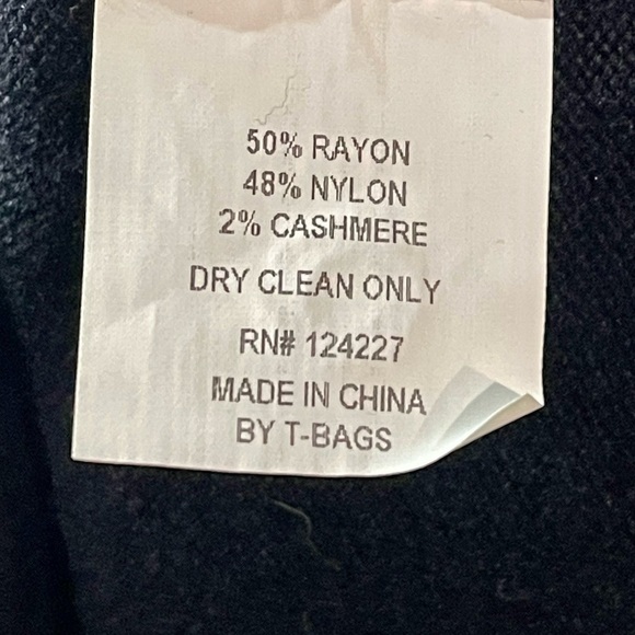 T-BAGS LOS ANGELES GROMMET EMBELLISHED DOLMAN SLEEVE BOAT NECK OVERSIZED SWEATER - Picture 12 of 12